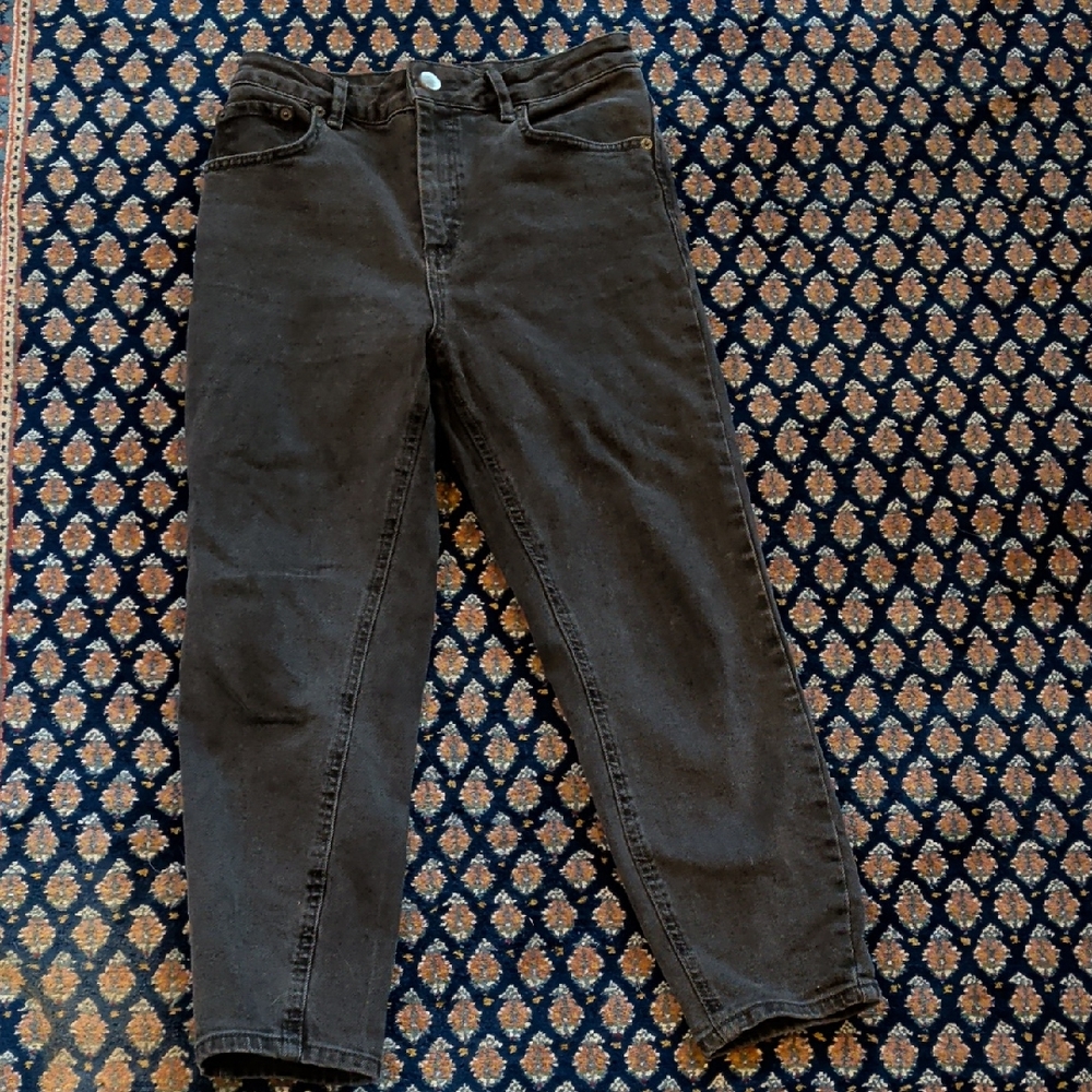 Black Cropped Straight Leg Jeans